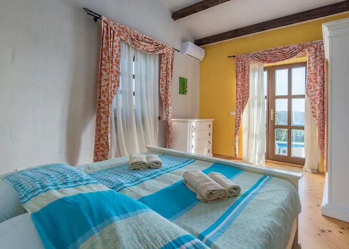 Vila Baldasera Vizinada