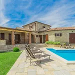 Baldasera Villa