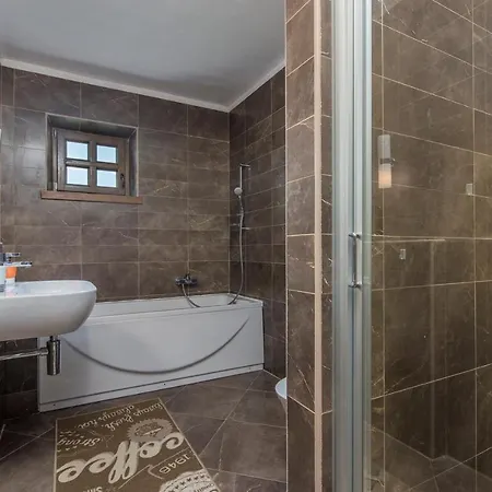 Вилла Baldasera *